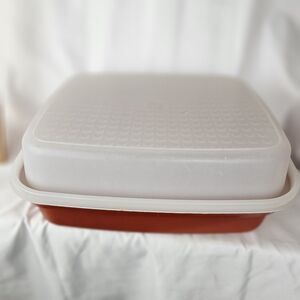 Tupperware Large Season Serve Marinade Container 1294-2 Paprika with Lid